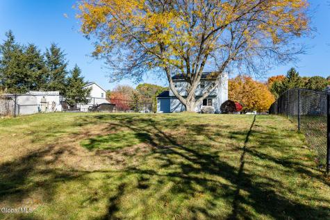 1049 Laural Lane Malta NY 12020