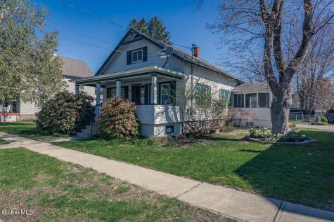 38 1ST Avenue Broadalbin NY 12025