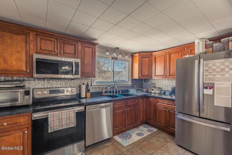 38 1st Avenue Broadalbin NY 12025