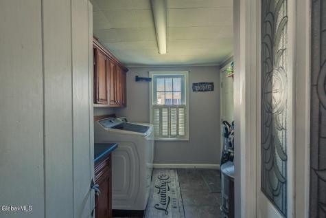 38 1st Avenue Broadalbin NY 12025