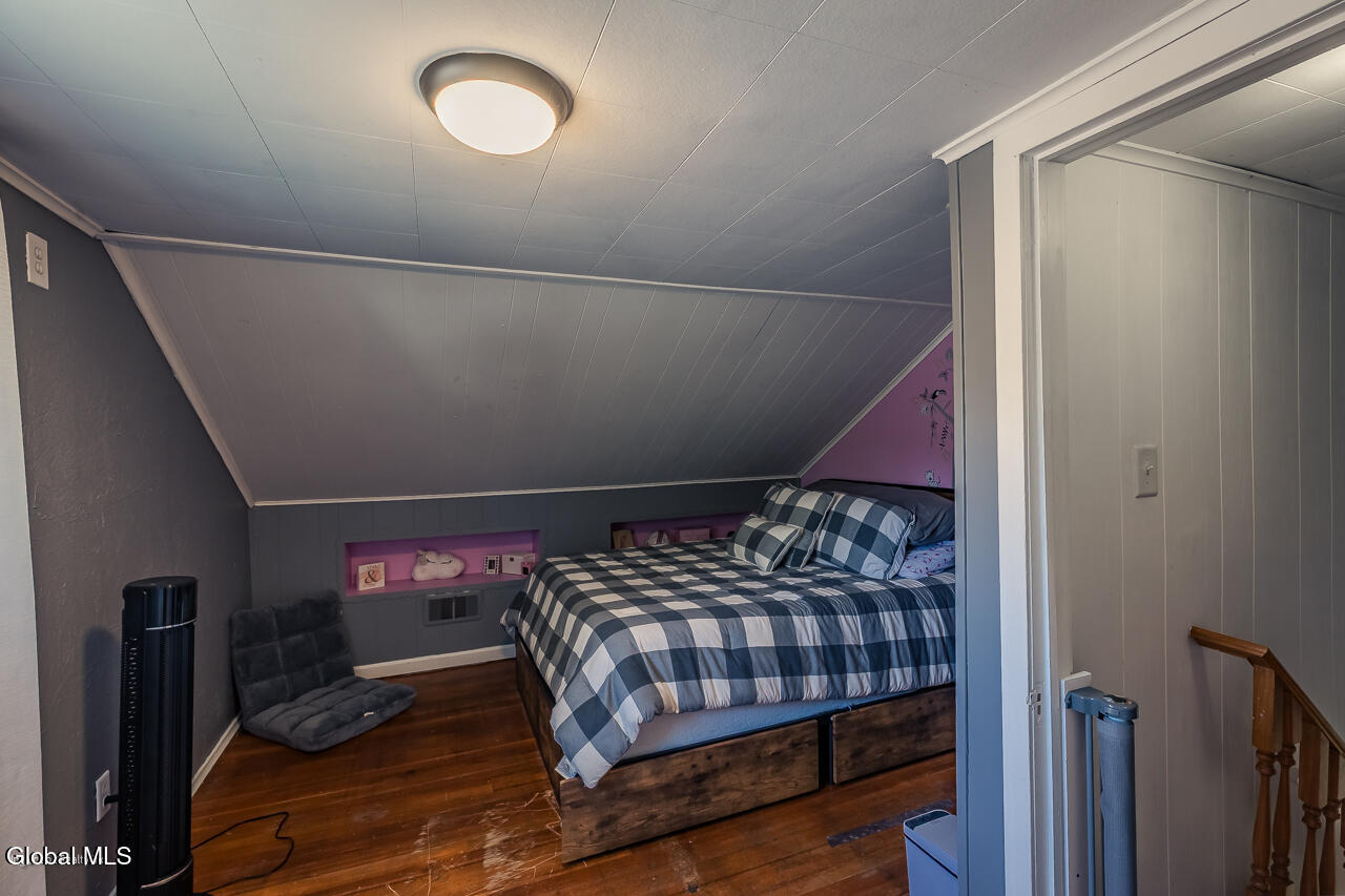 38 1st Avenue Broadalbin NY 12025