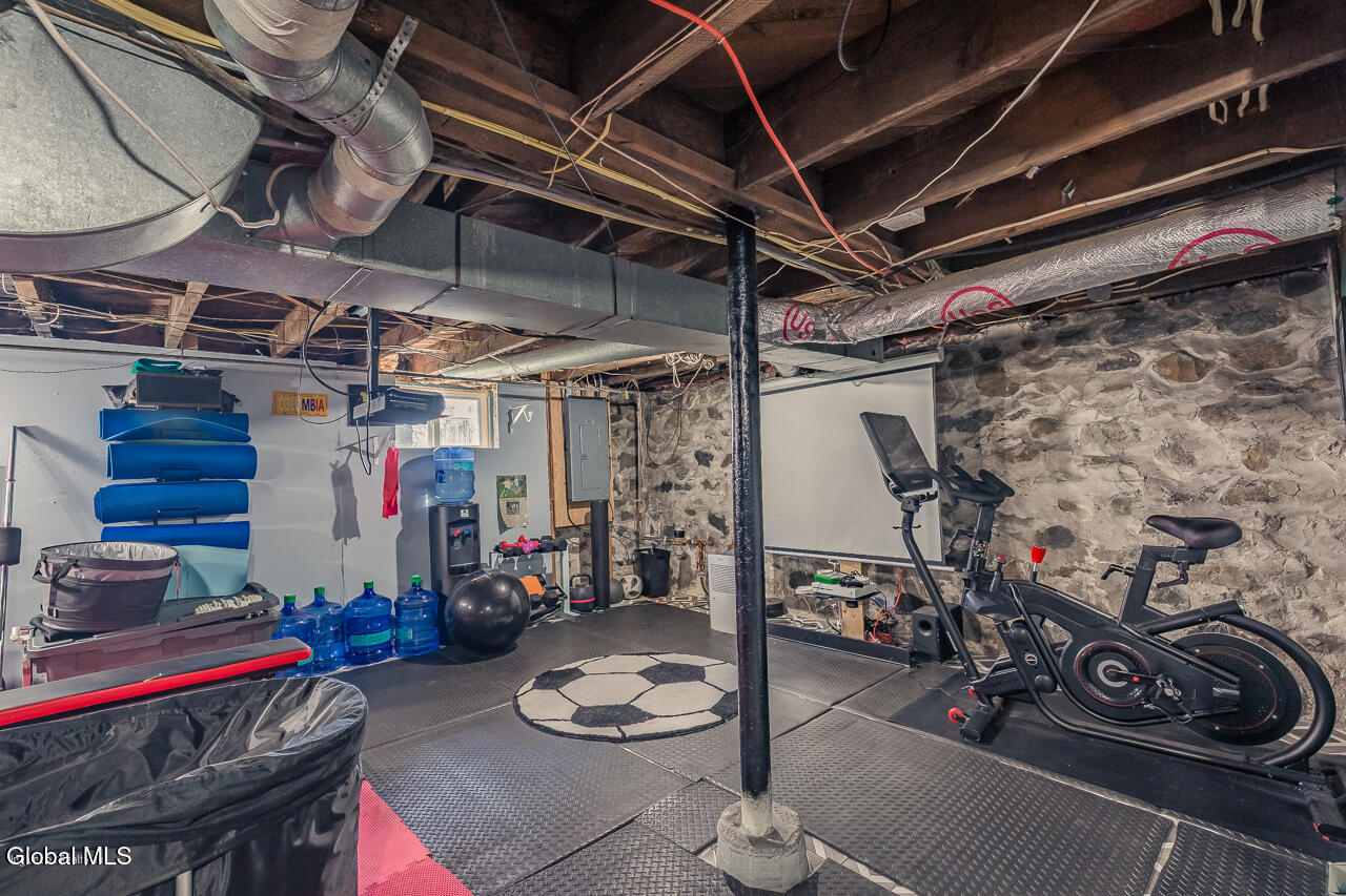 38 1st Avenue Broadalbin NY 12025
