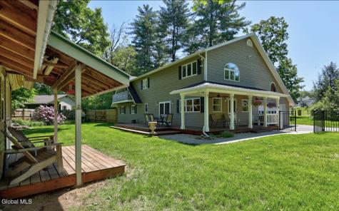 1 Lakeview Drive Gansevoort NY 12831