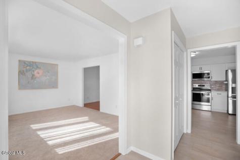 1083 Mckinley Avenue Schenectady NY 12303