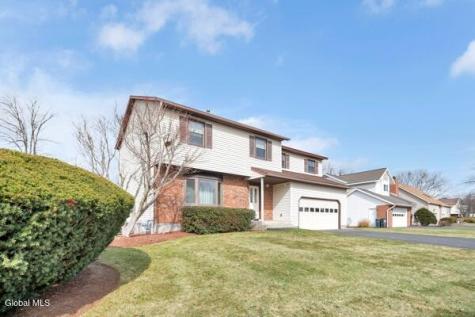 1083 Mckinley Avenue Schenectady NY 12303
