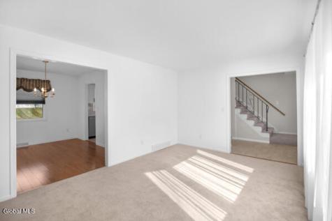 1083 Mckinley Avenue Schenectady NY 12303