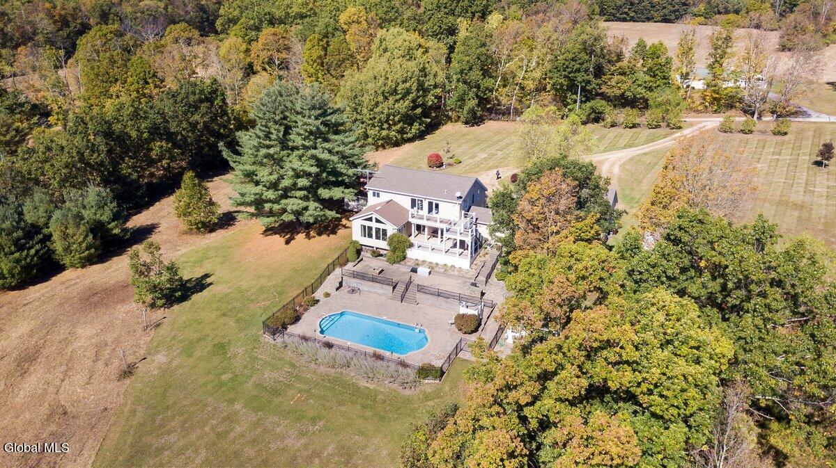262 Binninger Road Shushan NY 12873