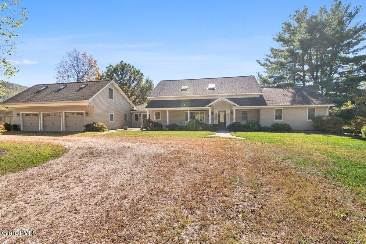 262 Binninger Road Shushan NY 12873