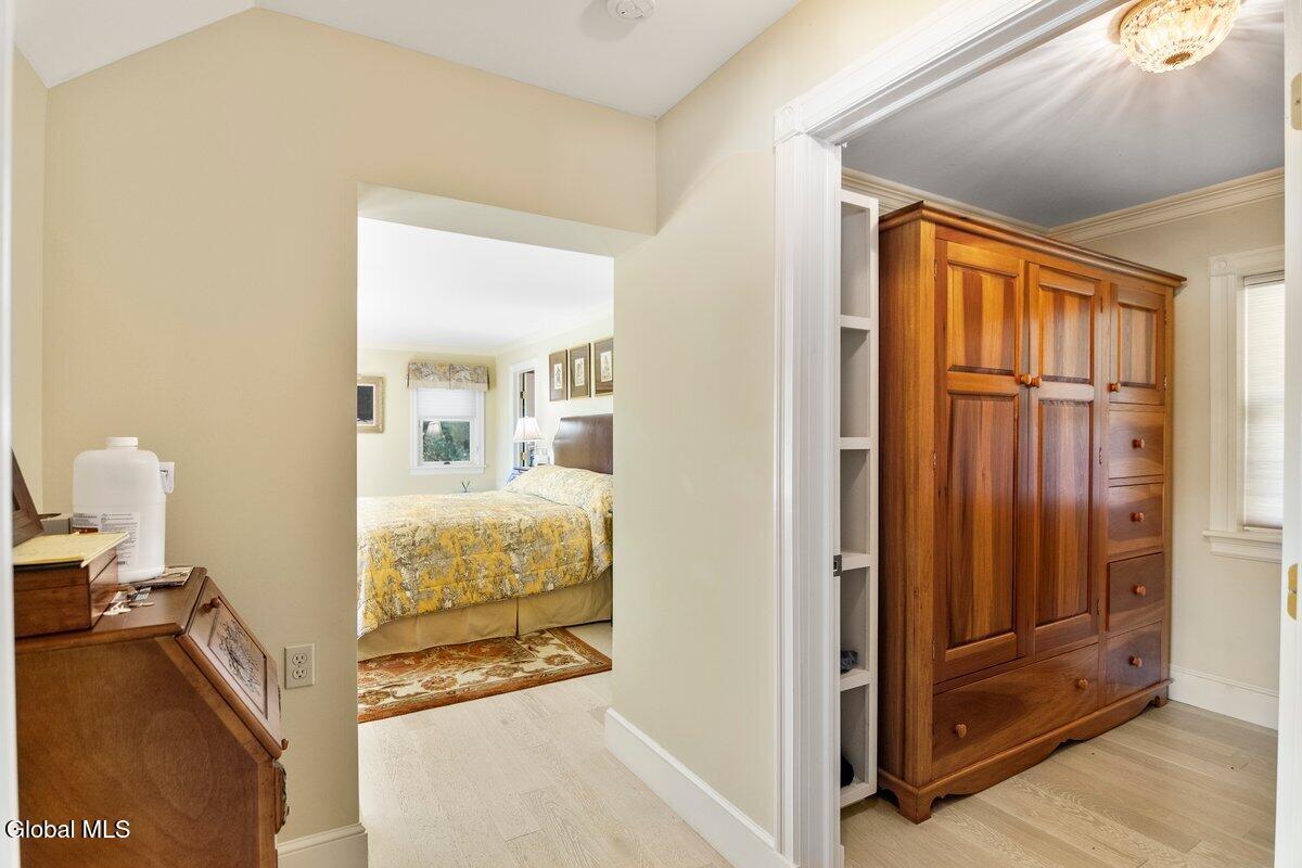 262 Binninger Road Shushan NY 12873