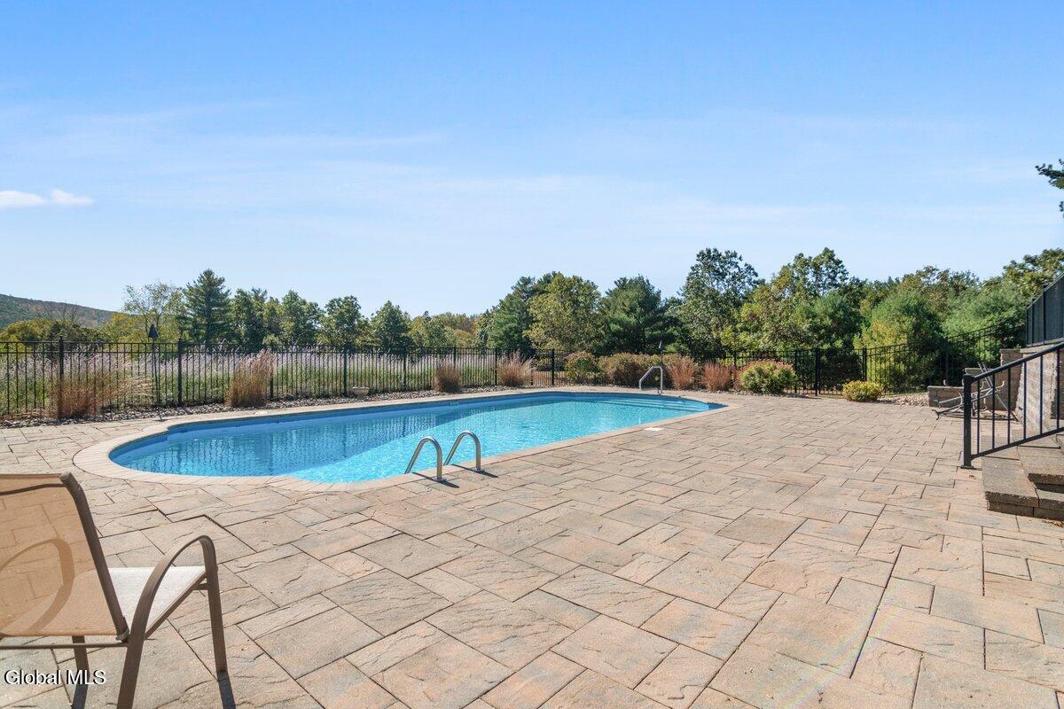 262 Binninger Road Shushan NY 12873