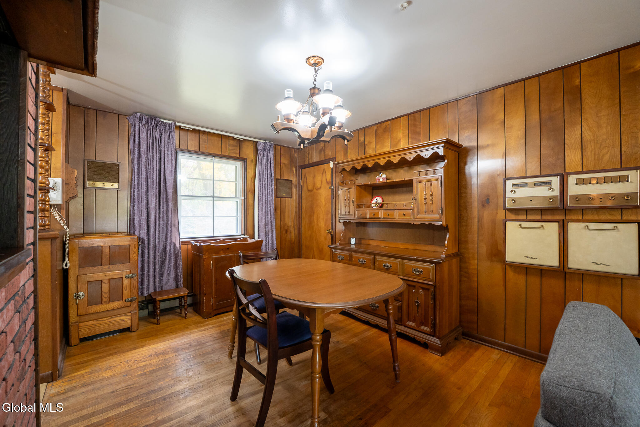 38 E Wiggand Drive Glenmont NY 12077
