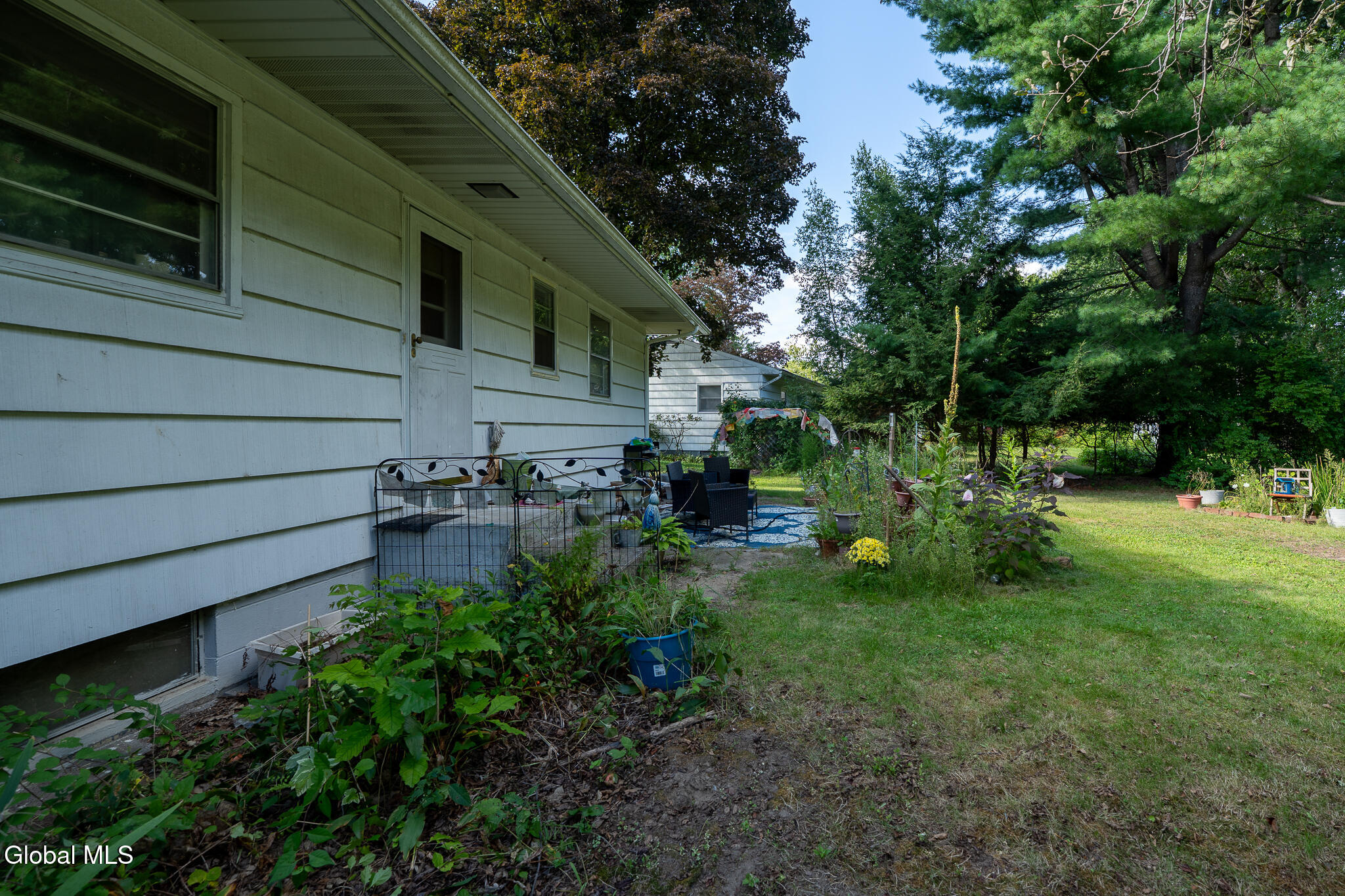 38 E Wiggand Drive Glenmont NY 12077