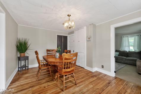 22 Madison Avenue Ravena NY 12143