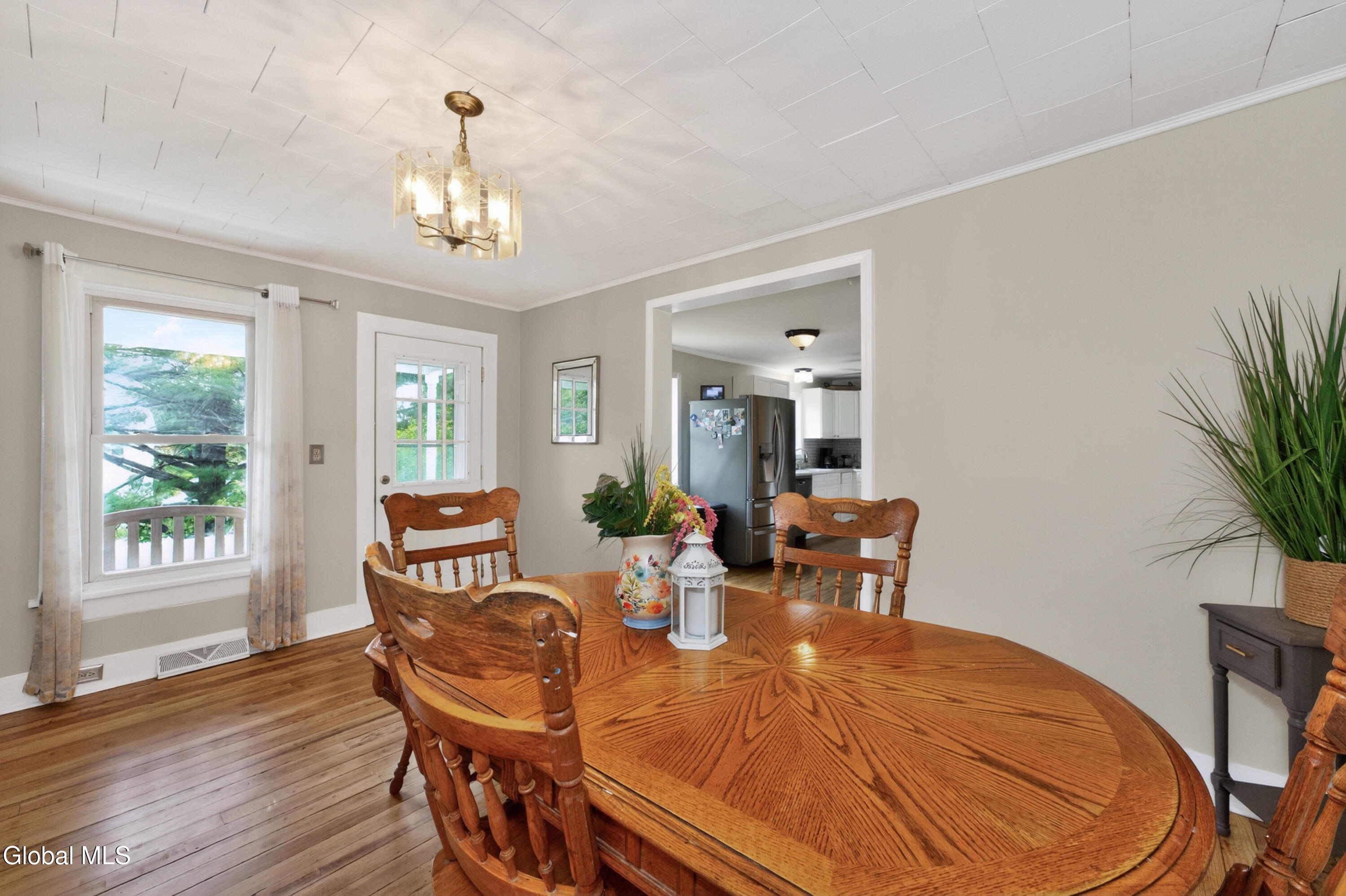 22 Madison Avenue Ravena NY 12143