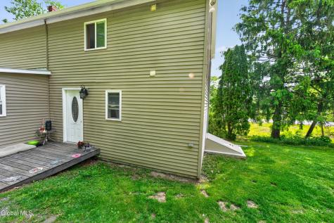22 Madison Avenue Ravena NY 12143