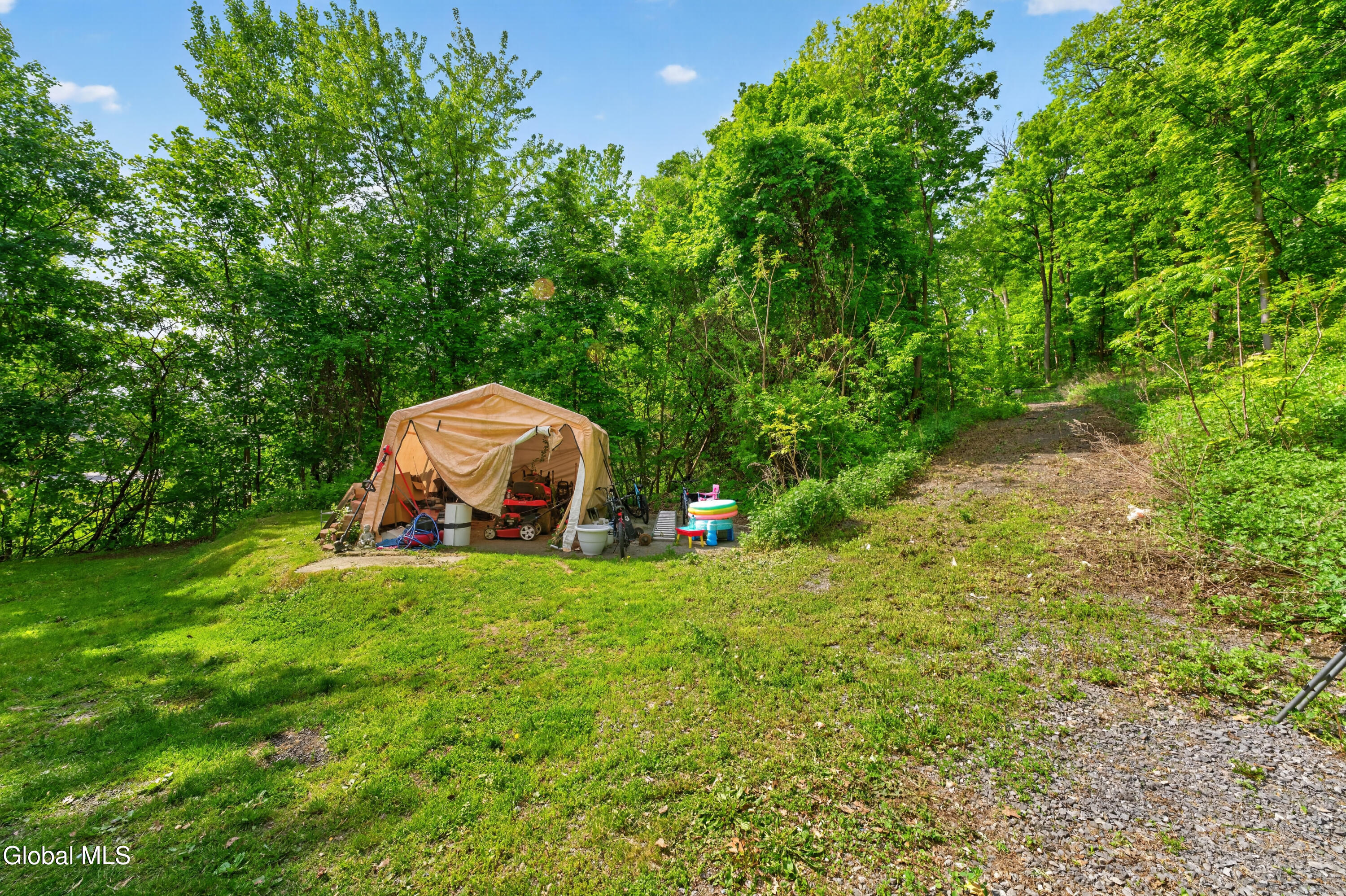 22 Madison Avenue Ravena NY 12143