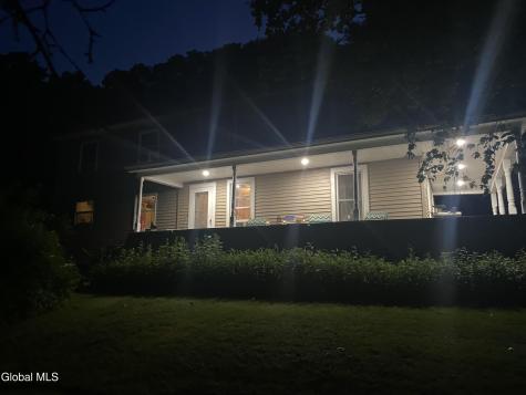 22 Madison Avenue Ravena NY 12143