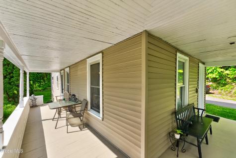 22 Madison Avenue Ravena NY 12143