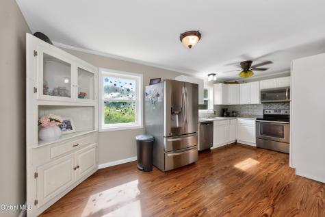 22 Madison Avenue Ravena NY 12143