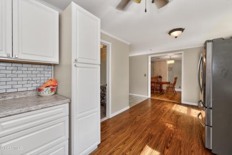 22 Madison Avenue Ravena NY 12143
