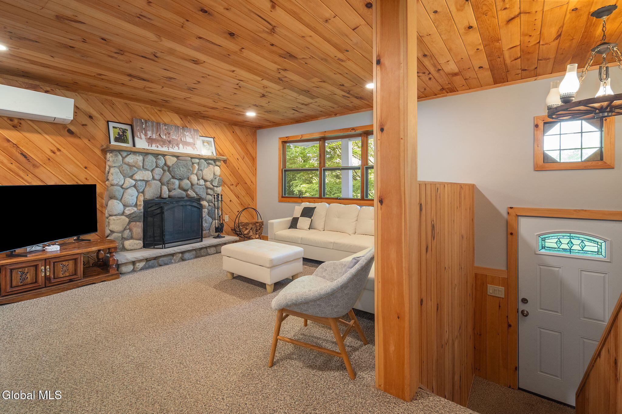 424 Lake Avenue Lake Luzerne NY 12846