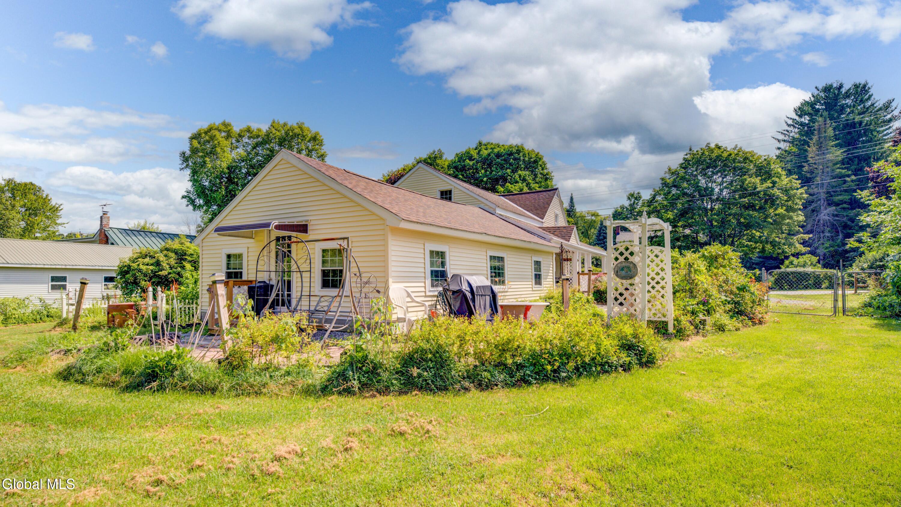 5285 Sacandaga Road Galway NY 12074