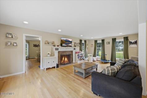 94 Revere Road Queensbury NY 12804