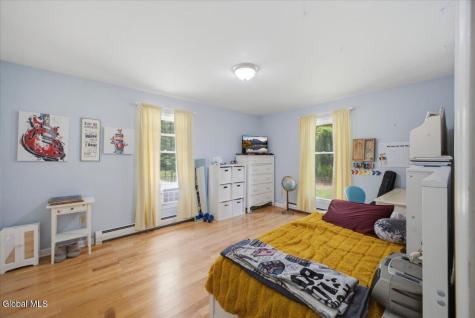 94 Revere Road Queensbury NY 12804