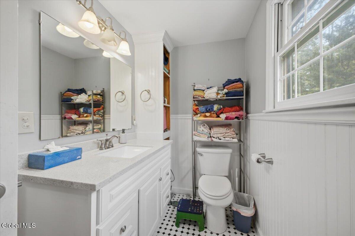 94 Revere Road Queensbury NY 12804