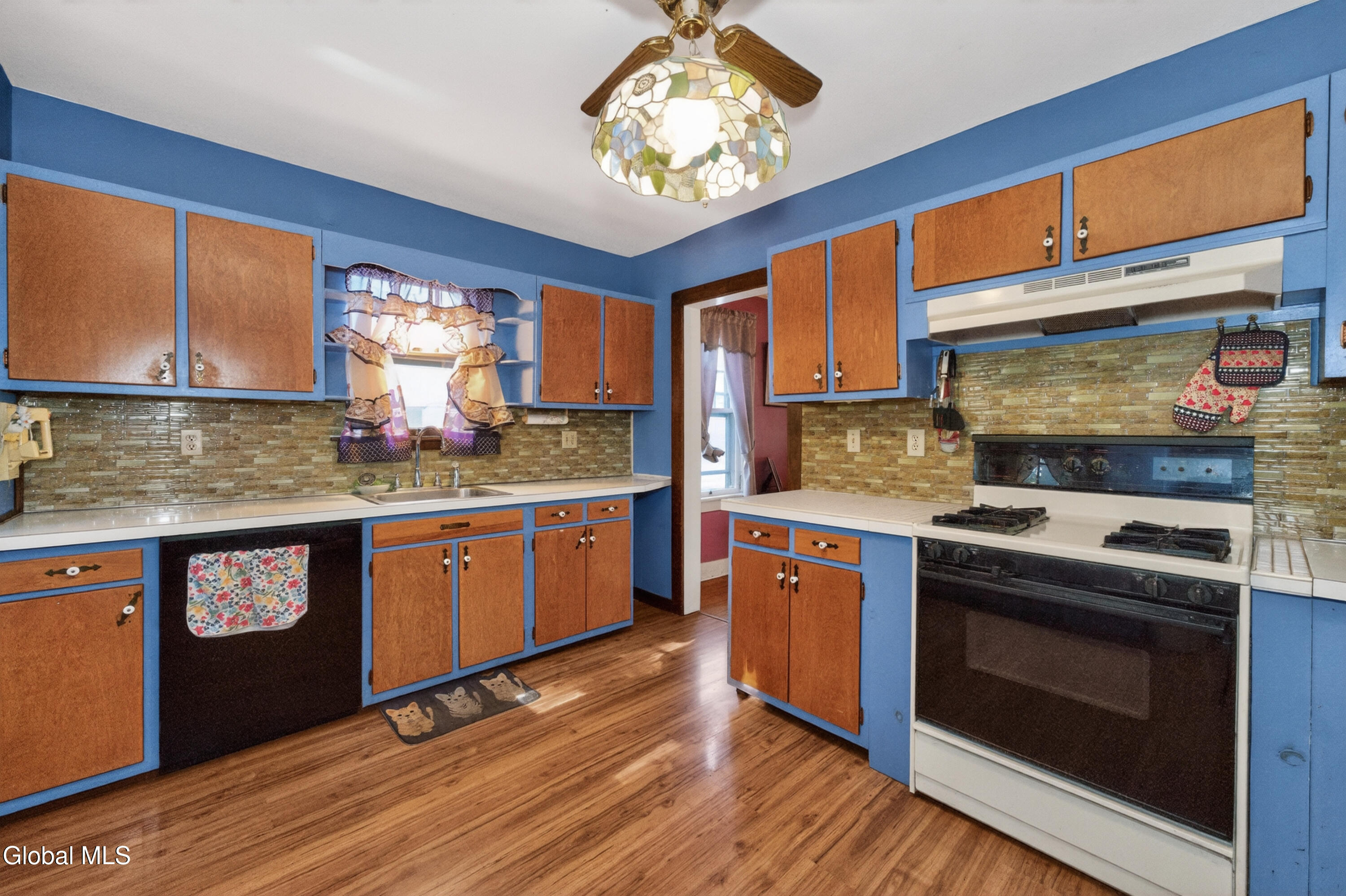 1450 Baker Avenue Schenectady NY 12309