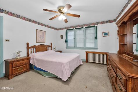 1450 Baker Avenue Schenectady NY 12309