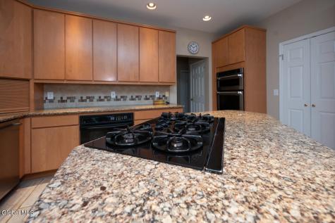22 E Claremont Drive Voorheesville NY 12186