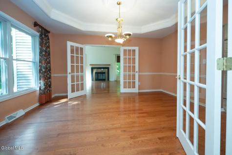 22 E Claremont Drive Voorheesville NY 12186