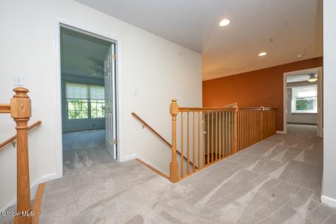 22 E Claremont Drive Voorheesville NY 12186