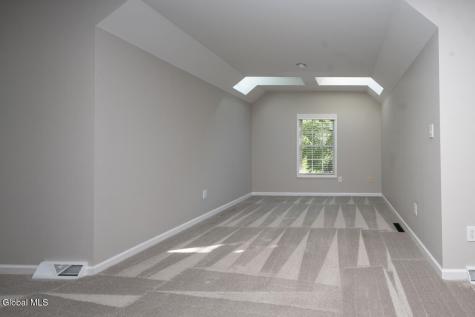 22 E Claremont Drive Voorheesville NY 12186