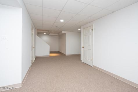 22 E Claremont Drive Voorheesville NY 12186