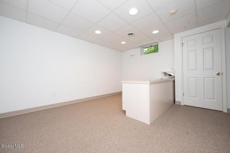 22 E Claremont Drive Voorheesville NY 12186