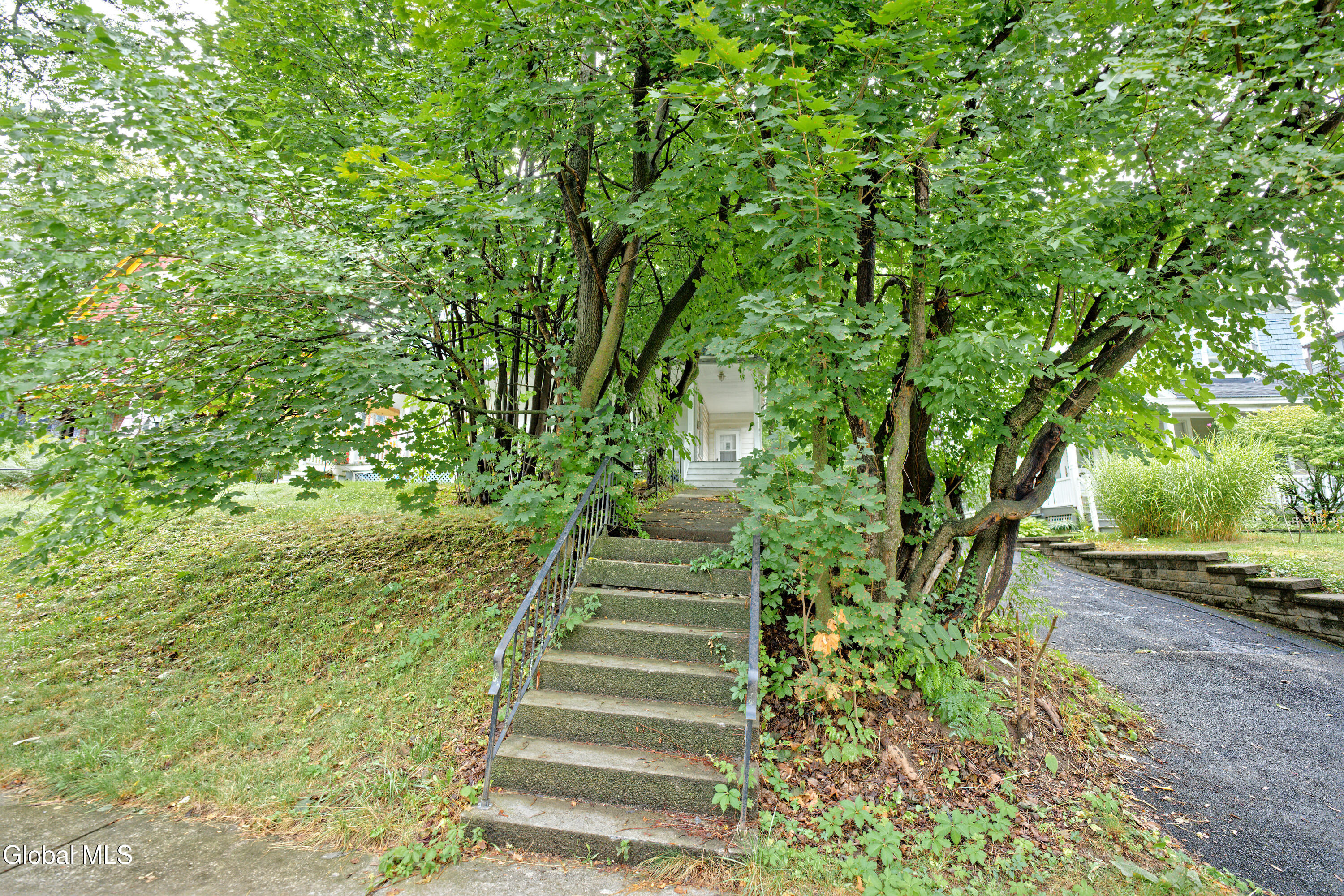 29 S Pine Avenue Albany NY 12208
