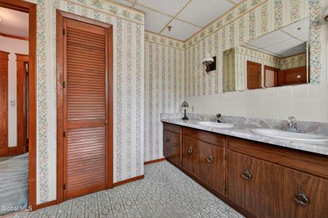 10 Matilda Street Albany NY 12209