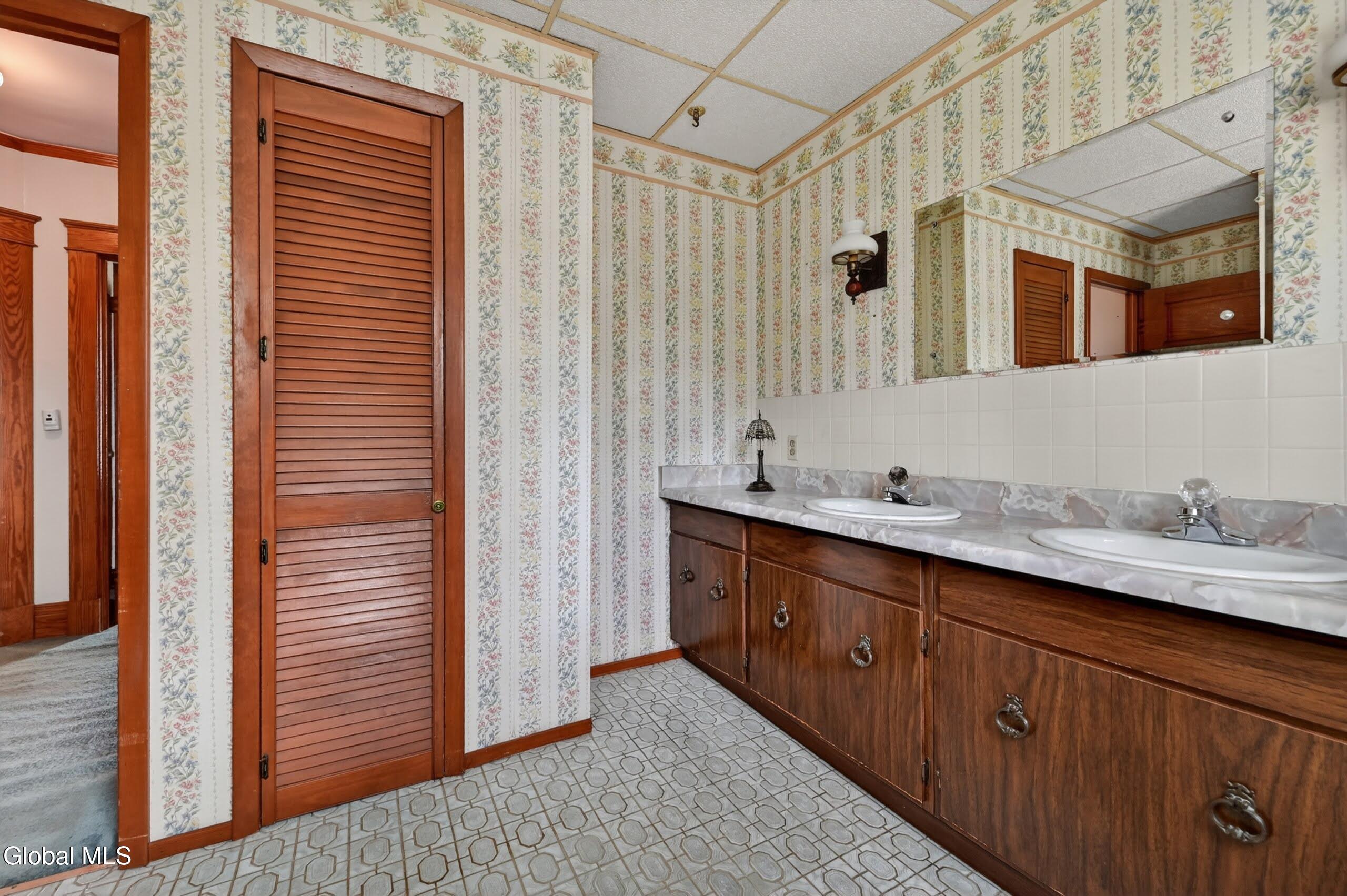 10 Matilda Street Albany NY 12209