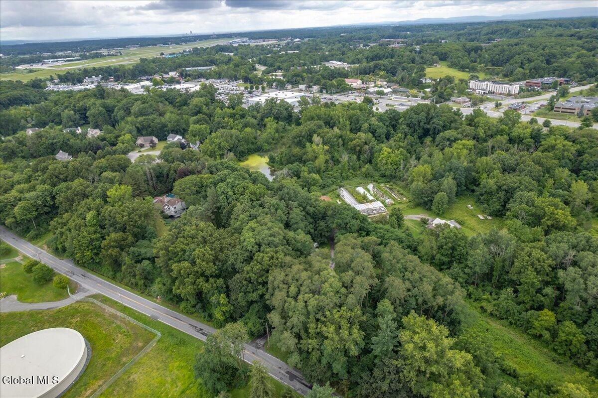 4072 River Road Niskayuna NY 12309