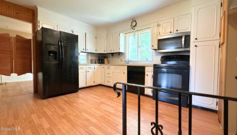 24 Lorelei Lane Glenville NY 12302
