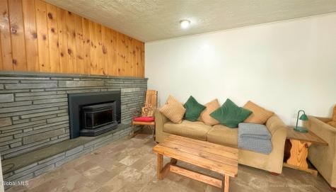 24 Lorelei Lane Glenville NY 12302