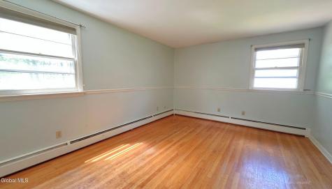 24 Lorelei Lane Glenville NY 12302