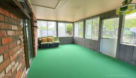24 Lorelei Lane Glenville NY 12302