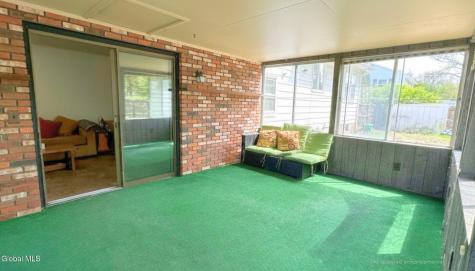 24 Lorelei Lane Glenville NY 12302