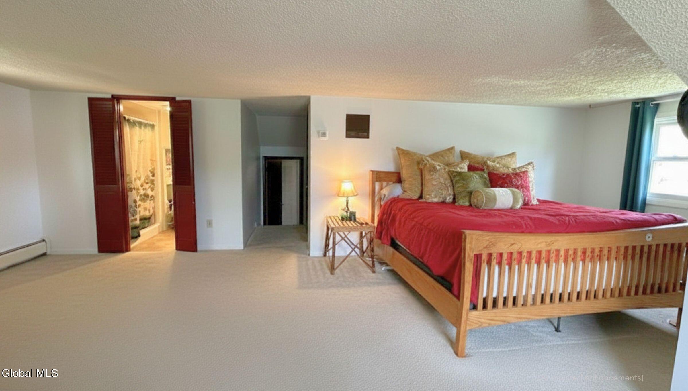 24 Lorelei Lane Glenville NY 12302