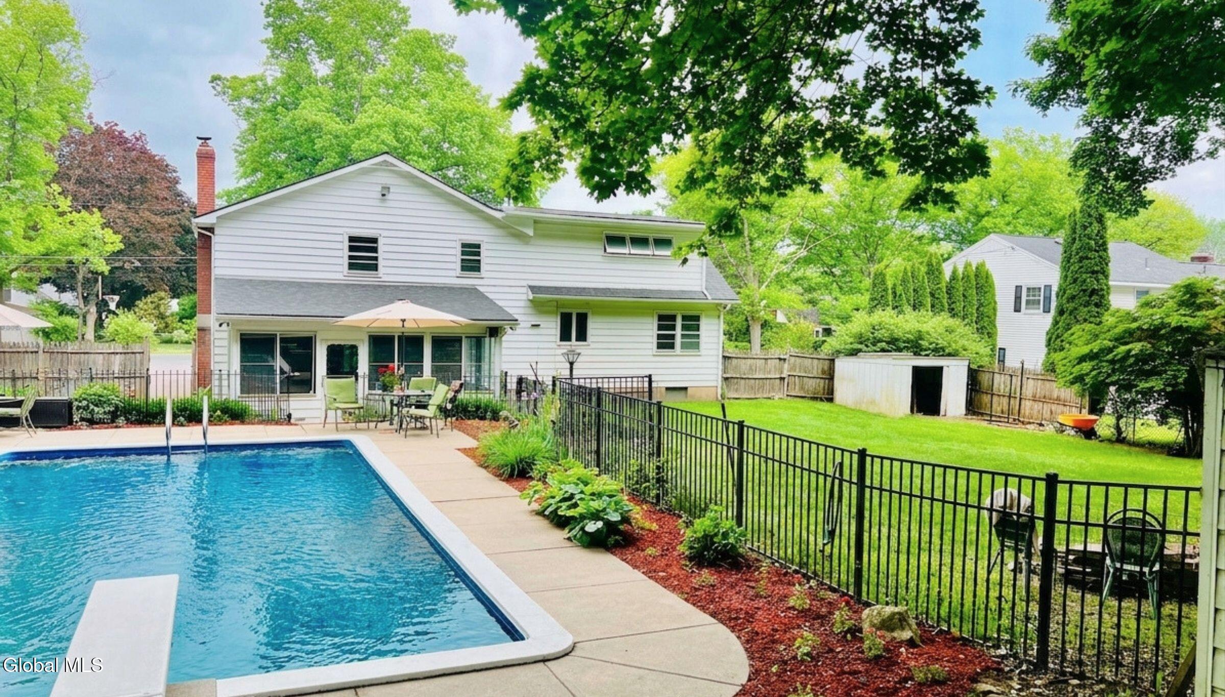 24 Lorelei Lane Glenville NY 12302