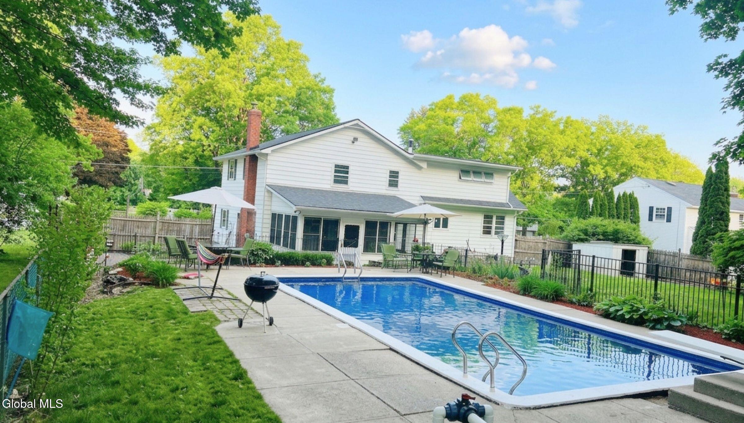24 Lorelei Lane Glenville NY 12302