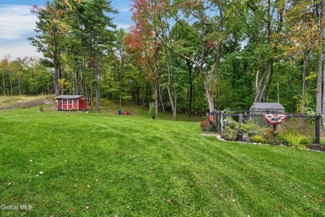 562 Ny Highway 355 Wynantskill NY 12198